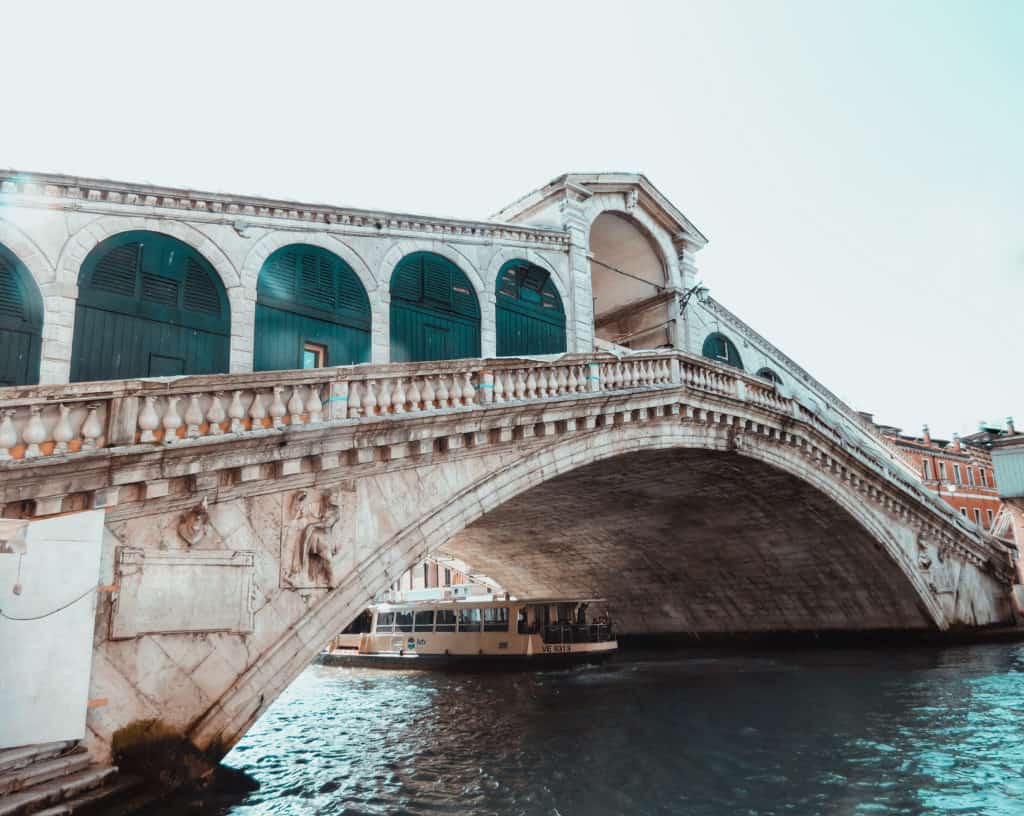 גשר ריאלטו ונציה