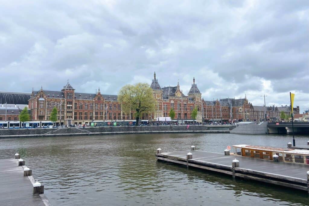 אמסטרדם - מסלול למטייל